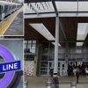 London Elizabeth Line passenger forced to run 17 metres alongside train after hand trapped in closed doors